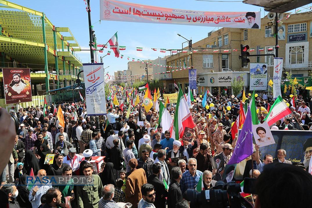 حماسه ملت ایران در روز قدس با لبیک به ندای رهبری آغاز شد