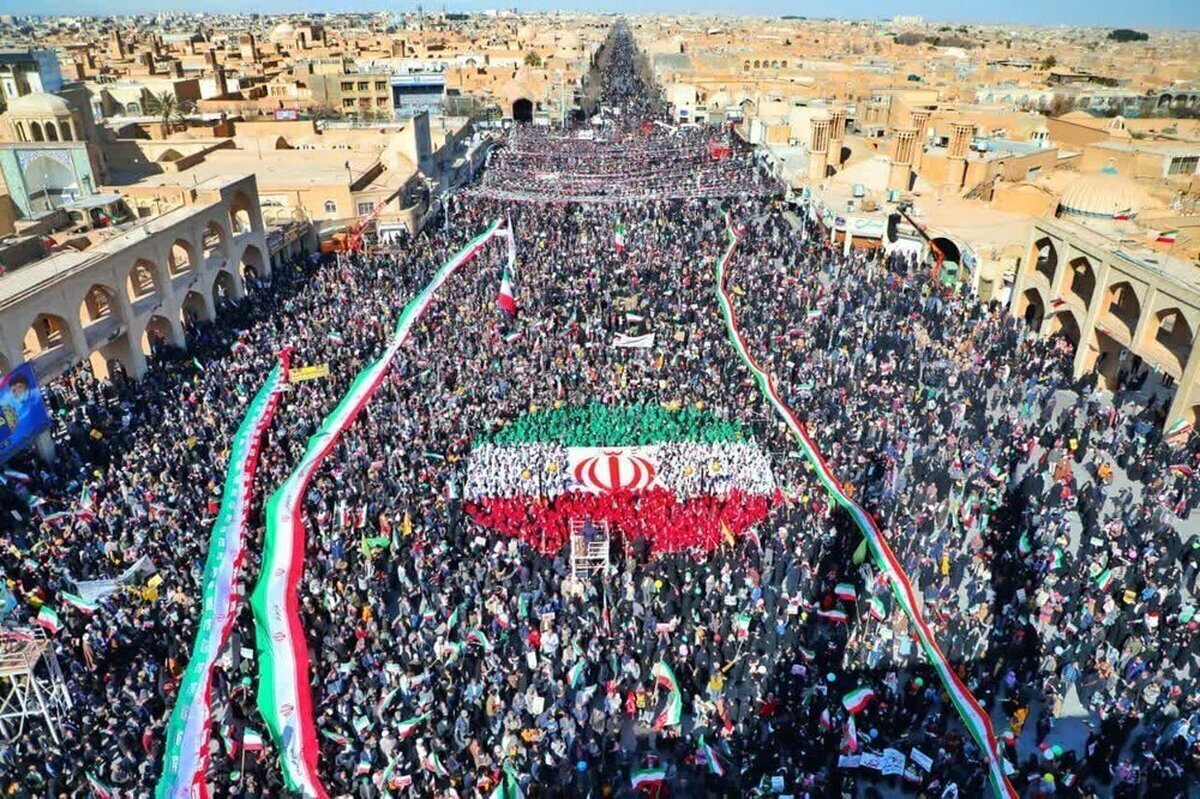 حماسه ملت ایران در روز قدس با لبیک به ندای رهبری آغاز شد