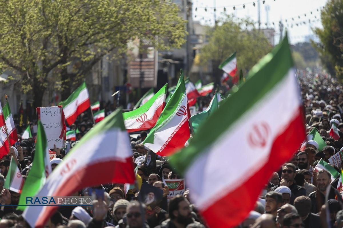 حماسه ملت ایران در روز قدس با لبیک به ندای رهبری آغاز شد