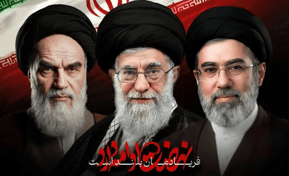 بیعت مسئولان و طلاب مدرسه علمیه سلیمانیه با آیت‌الله سید مجتبی حسینی خامنه‌ای