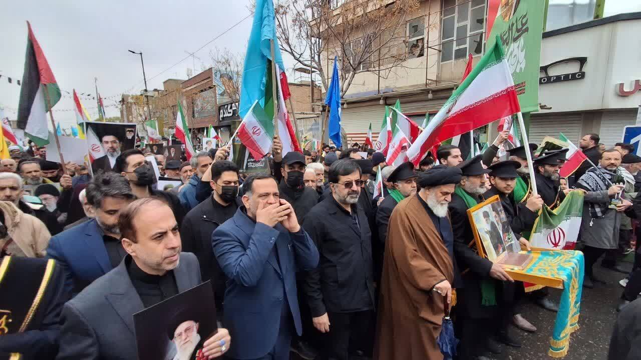 مردم عزیزمان نشان دادند پای ایران اسلامی ایستاده‌اند
