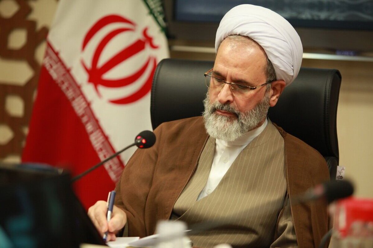 ۵ توصیه مهم آیت الله اعرافی به مدیران، کارکنان، مراکز، مدارس و نهادهای حوزوی کشور در شرایط حساس امروز