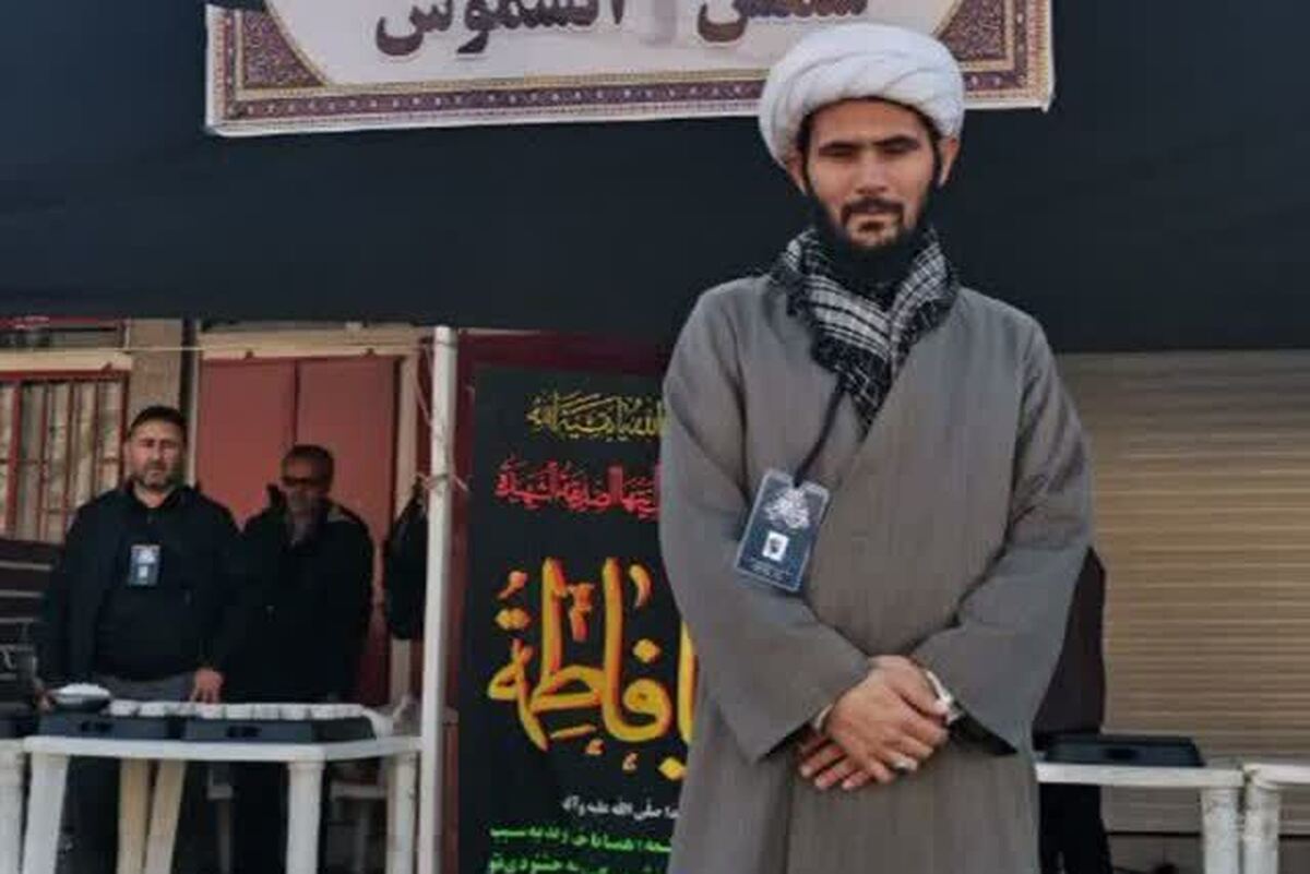 طلاب جهادی در خط مقدم خدمت و تبیین/ از آواربرداری در مناطق مختلف تا امیدآفرینی در دل آوار