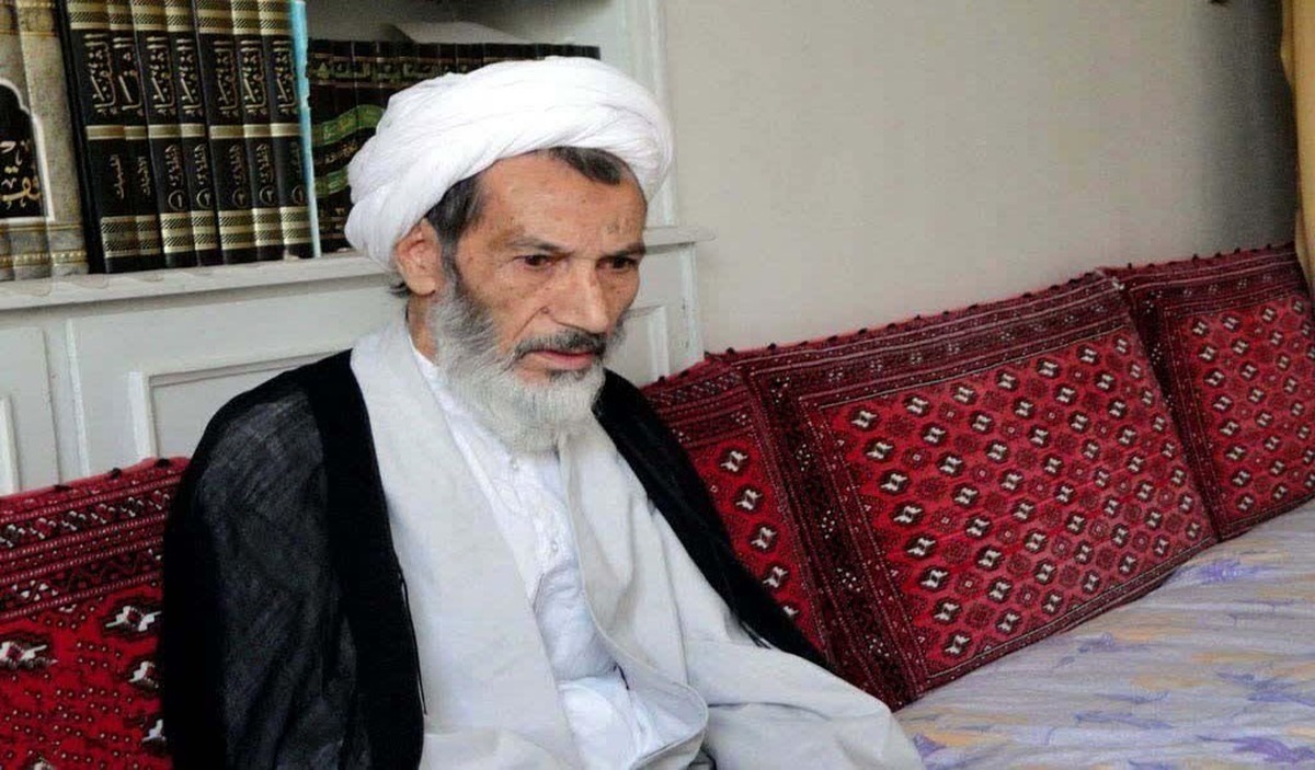 اعلام بیعت علما و اساتید حوزوی مشهد با سومین رهبر انقلاب اسلامی