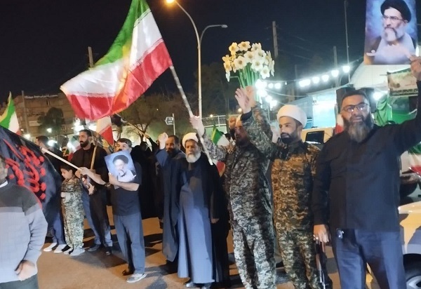گزارشی از اقدامات جهادی طلاب و روحانیون فارس در روزهای جنگ