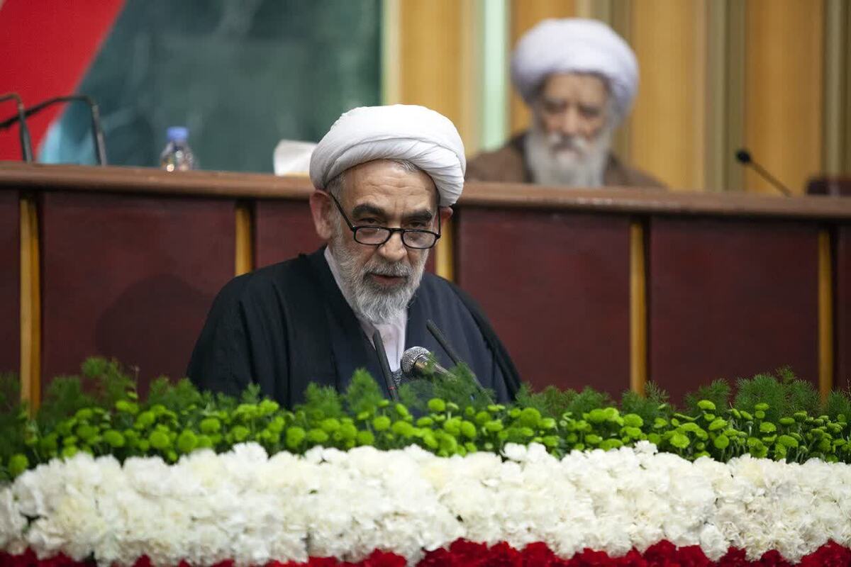 تشریح فرآیند انتخاب رهبر انقلاب اسلامی