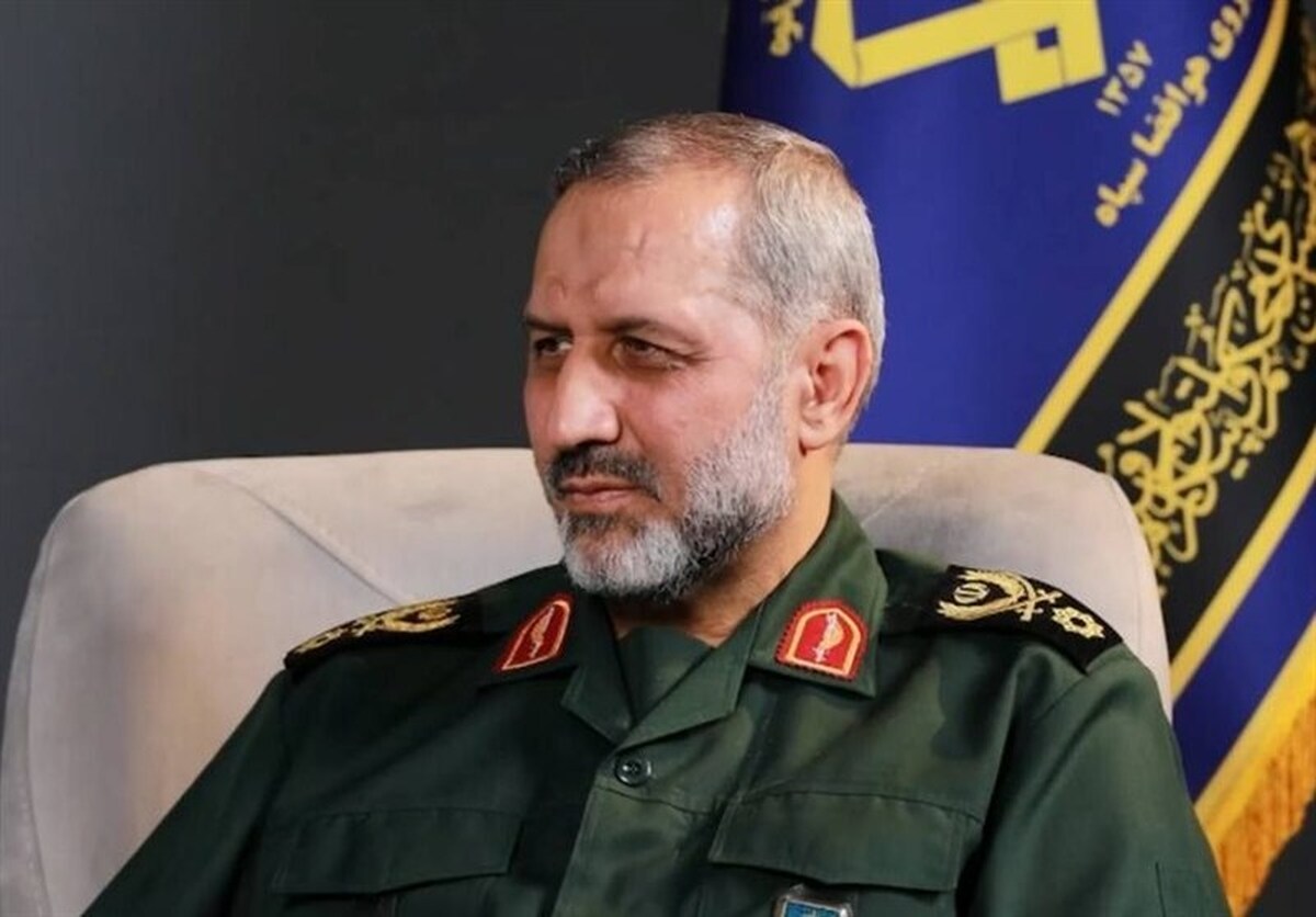 استخوان استکبار در خیابان‌ها و میدان شکسته خواهد شد