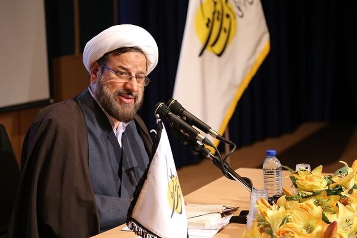 شهید لاریجانی نمونه روشنی از سیاست مدار و کارگزار شایسته و مطلوب انقلاب اسلامی بود