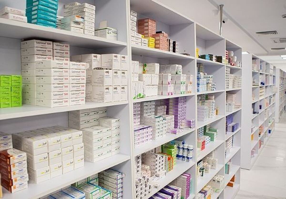 افزایش قیمت 2260 قلم دارو در سال 1404