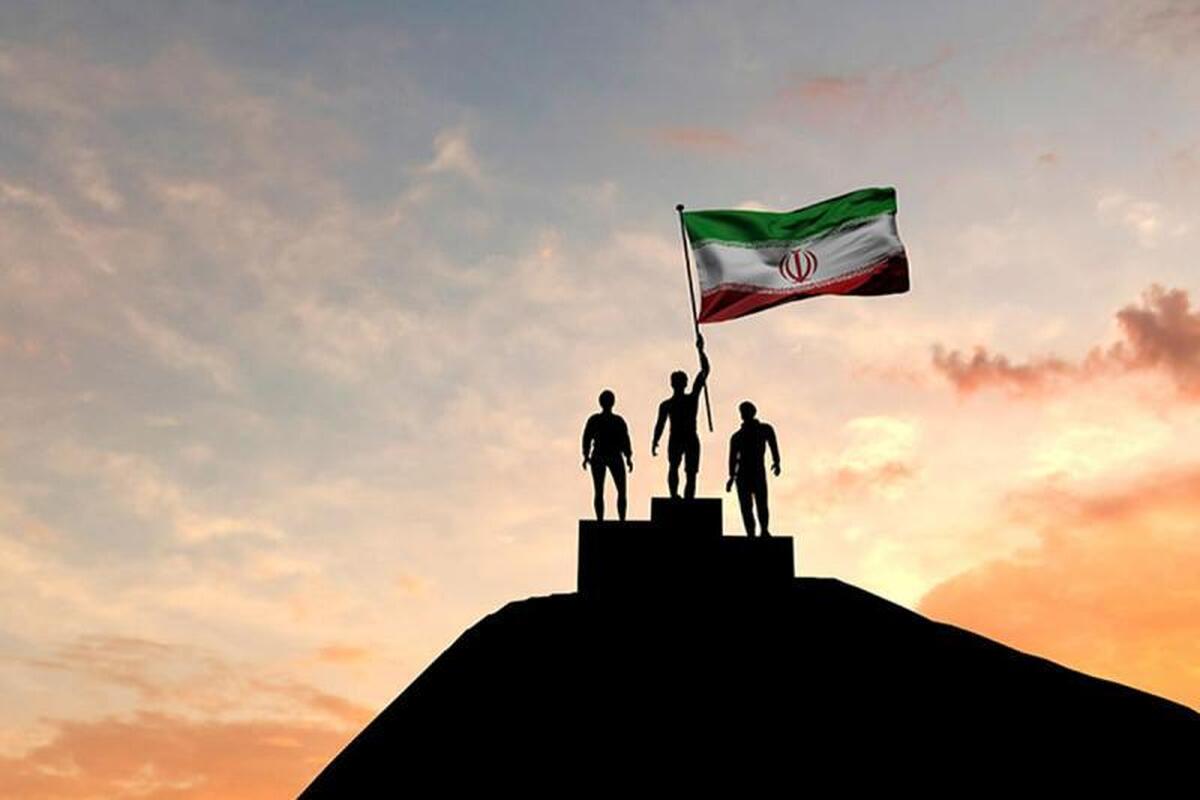 هتک حرمت پرچم؛ کشورهای جهان چگونه با این جرم برخورد می‌کنند؟