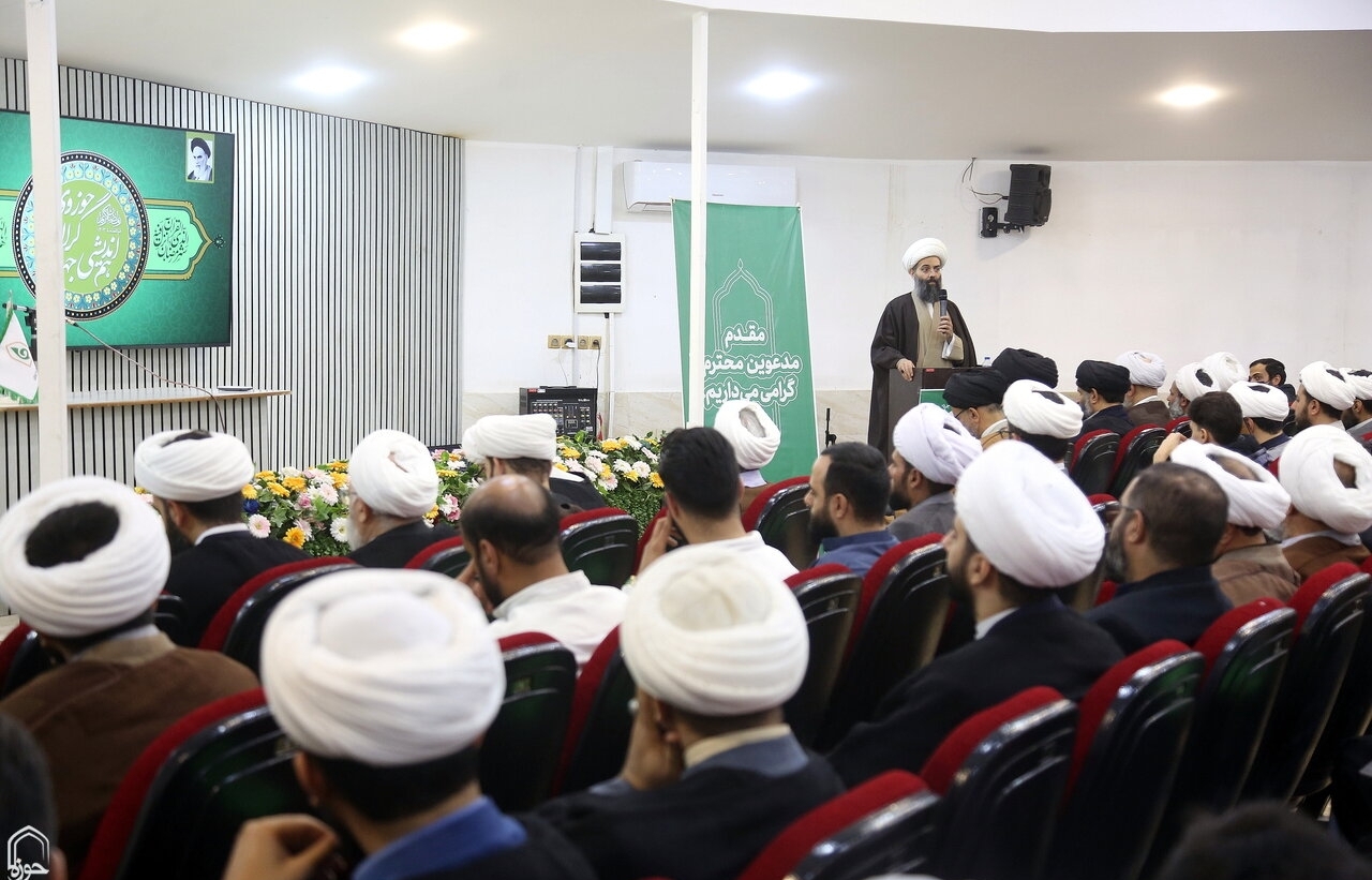 نشست هم اندیشی جهادگران حوزوی برگزار شد