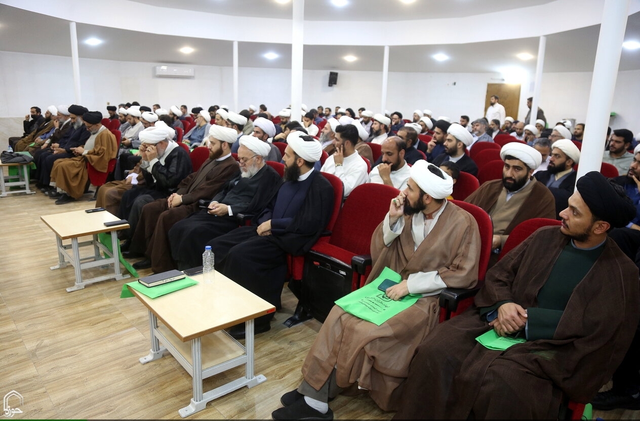 نشست هم اندیشی جهادگران حوزوی برگزار شد