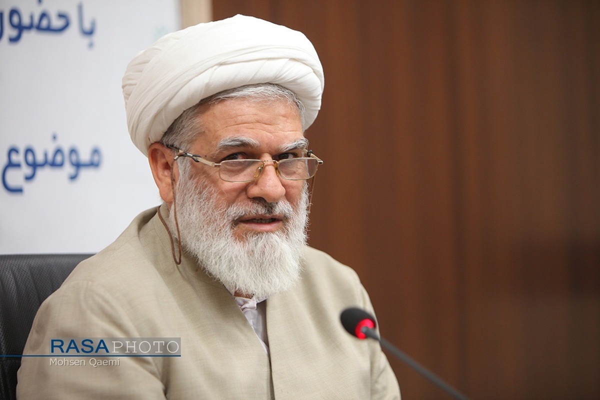 «ثبات قدم و ذکر کثیر» راهکار قرآنی برای مقابله با دشمنان است