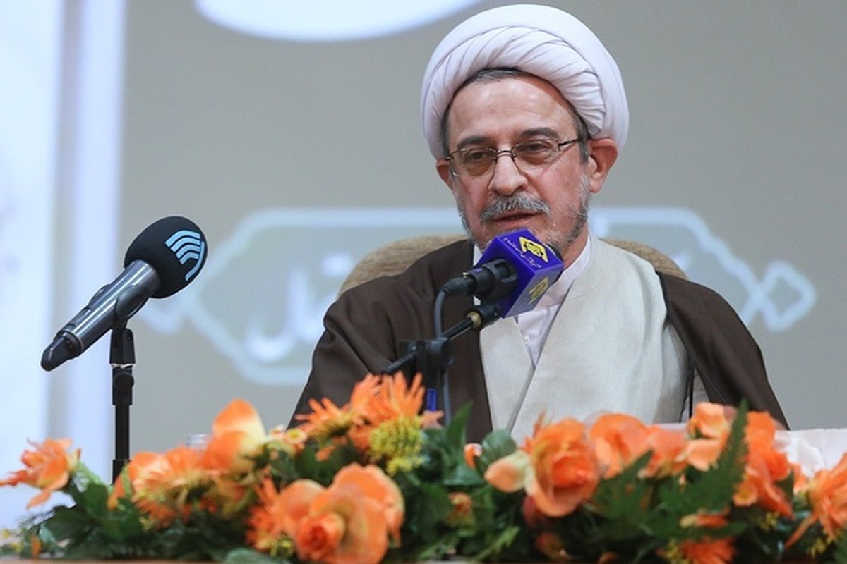 شهید مطهری؛ الگویی جامع برای همه نسلها