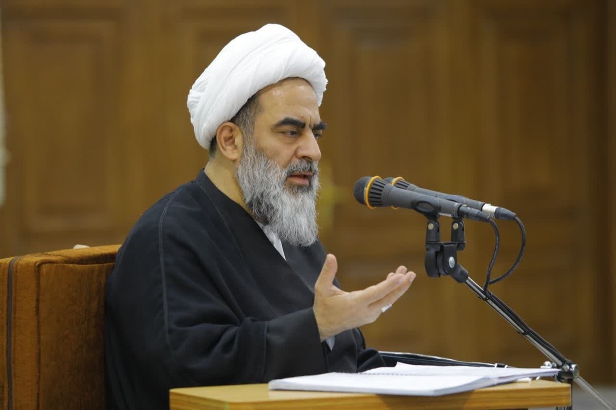 بدون توسل به امام هشتم نمی شود عالم به علوم آل محمد شد