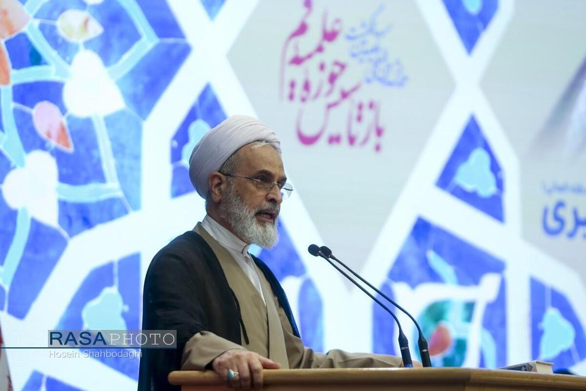 وظیفه حوزه تولید اندیشههای بنیادین و تئوری پردازی برای تمدن سازی است