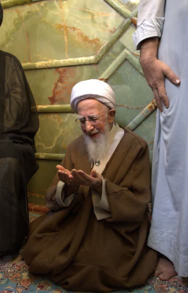 سفر آیت الله جوادی به عتبات عالیات سفر آیت الله جوادی به عتبات عالیات