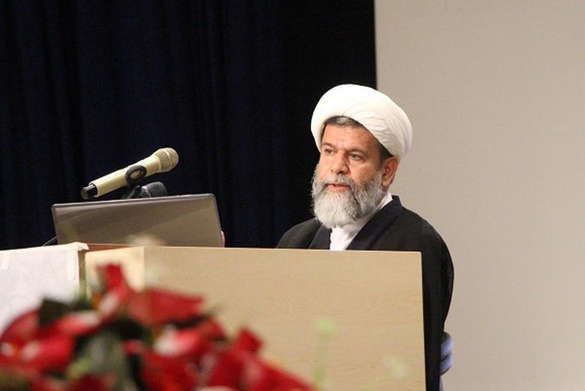 منشور رهبر انقلاب رسالت و مسئولیت حوزه علمیه را تعیین می کند