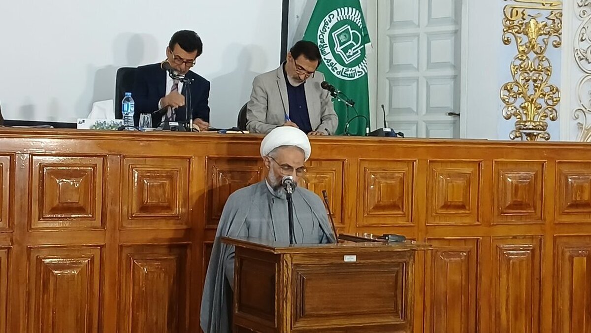 منادی حکمت، منطق و حلقه‌ وصل حوزه‌های نجف و خراسان