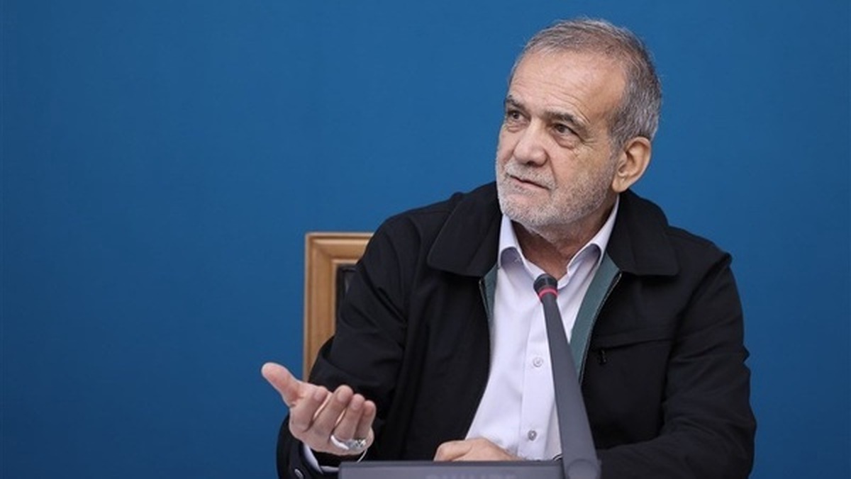 دستور پزشکیان برای توقف فوری فروش اینترنتی دارو