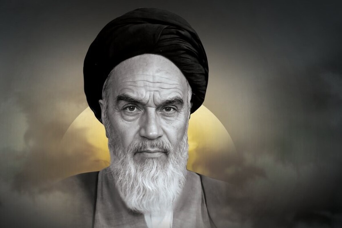مرکز بسیج اساتید و نخبگان حوزه از مردم برای حضور باشکوه در سالگرد ارتحال امام دعوت کرد