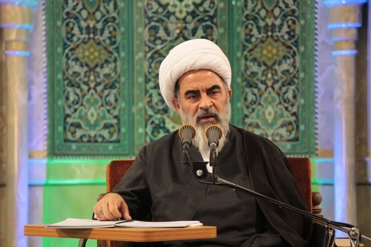 به برکت انقلاب فقه اجتماعی در جامعه تبلور پیدا کرد