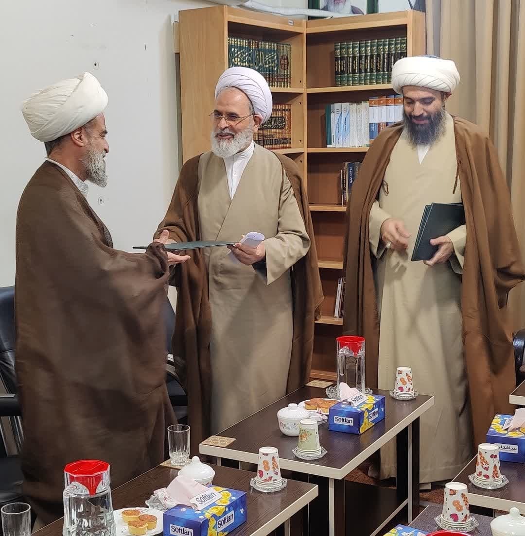 تقدیر آیت الله اعرافی از اساتید فقه معاصر