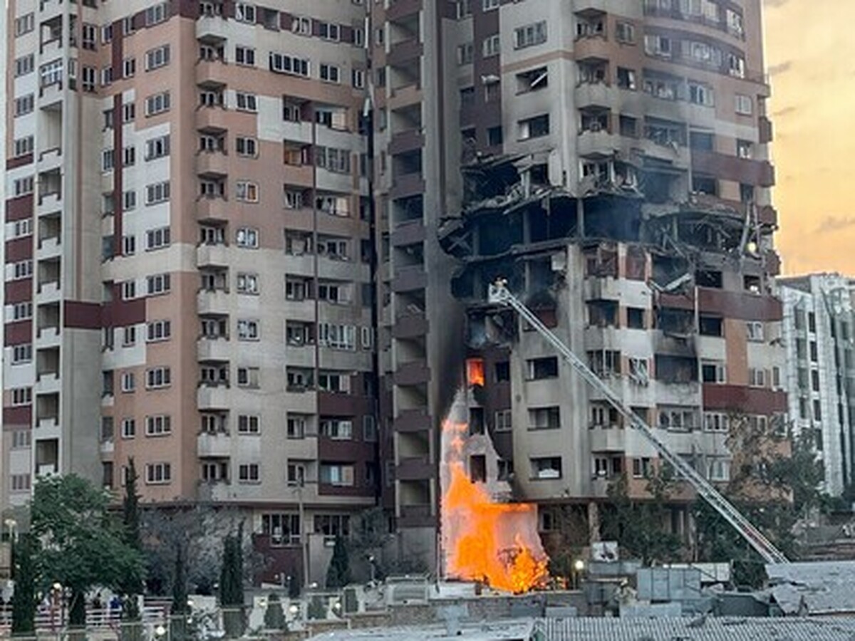 واکنش گسترده هنرمندان و اهالی فرهنگ به حمله رژیم صهیونیستی به ایران
