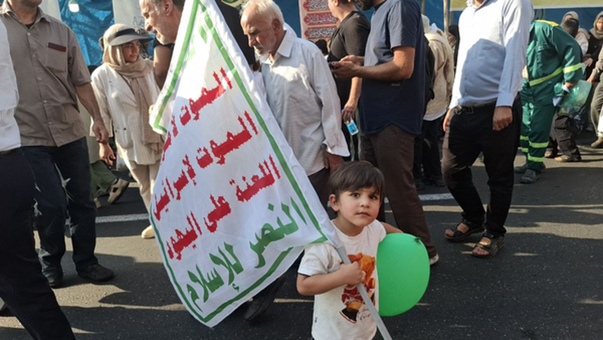 اینجا فقط جشن نیست؛ یک «جبهه» است