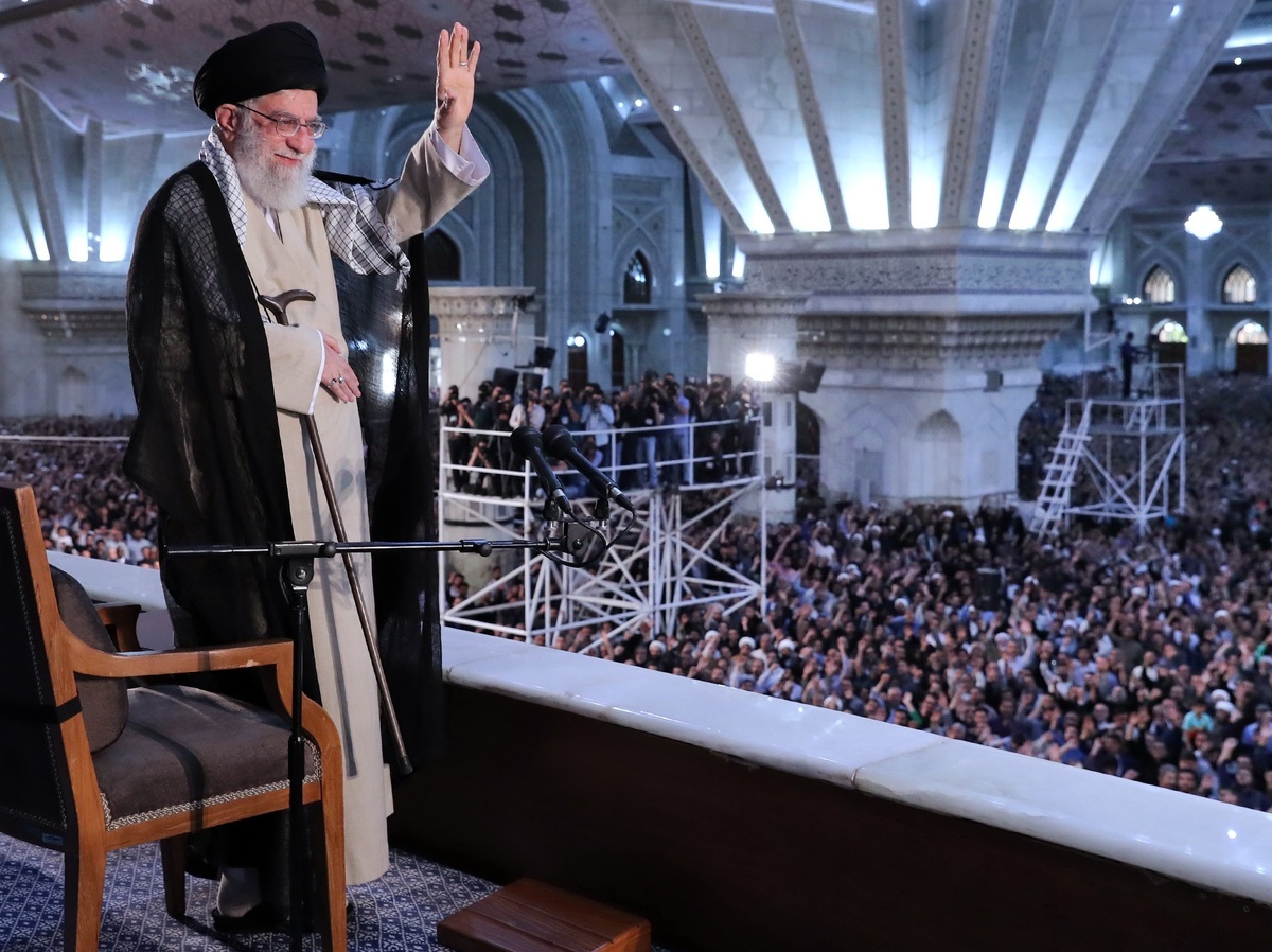 سخنرانی رهبر انقلاب در مراسم سالگرد ارتحال امام خمینی