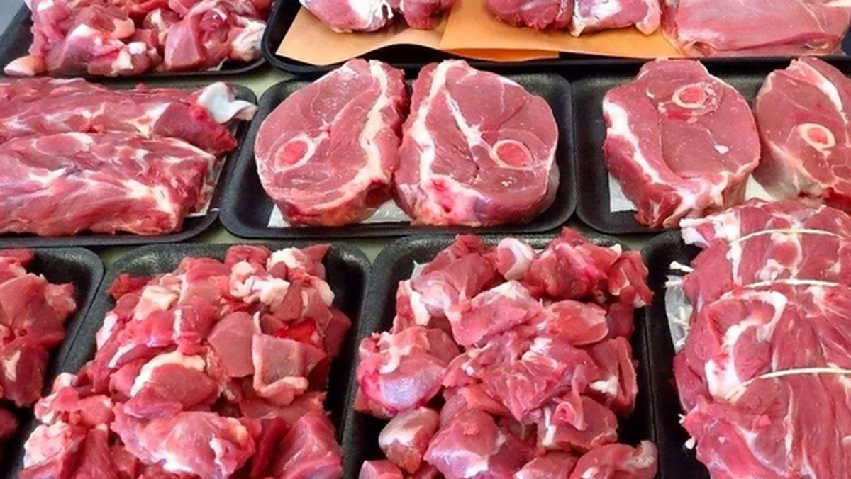 گوشت داخلی گران جایگزین دولتی ارزان شد
