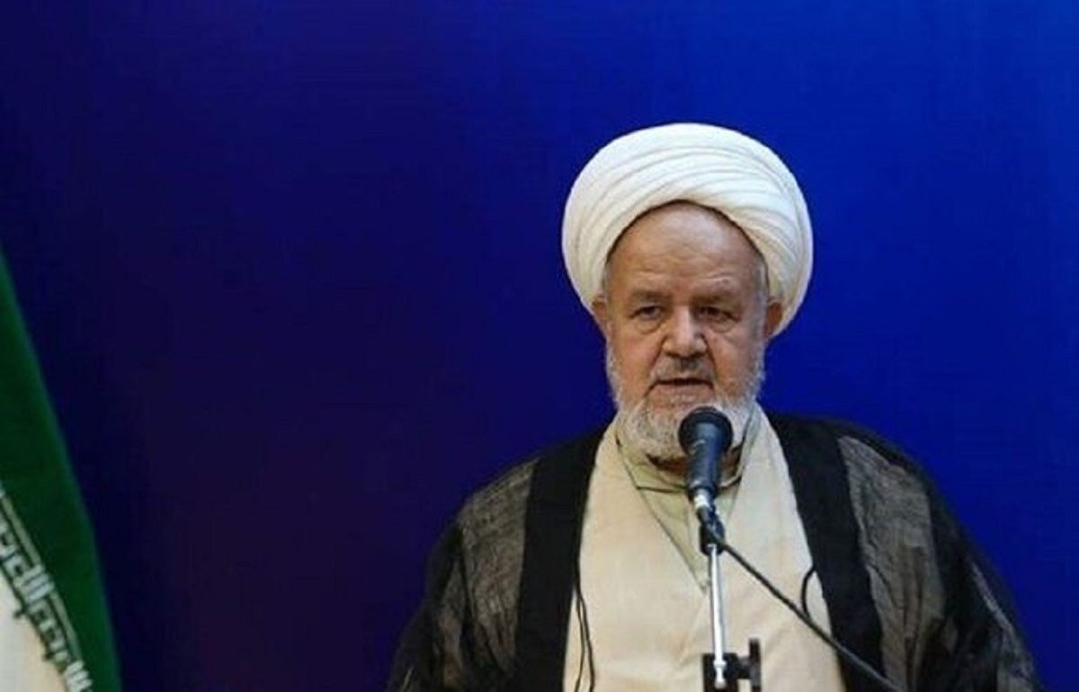 هزینههای اضافی برای نظام اسلامی؛ پیامد بیملاحظهگویی افراد سرشناس در فضاهای عمومی