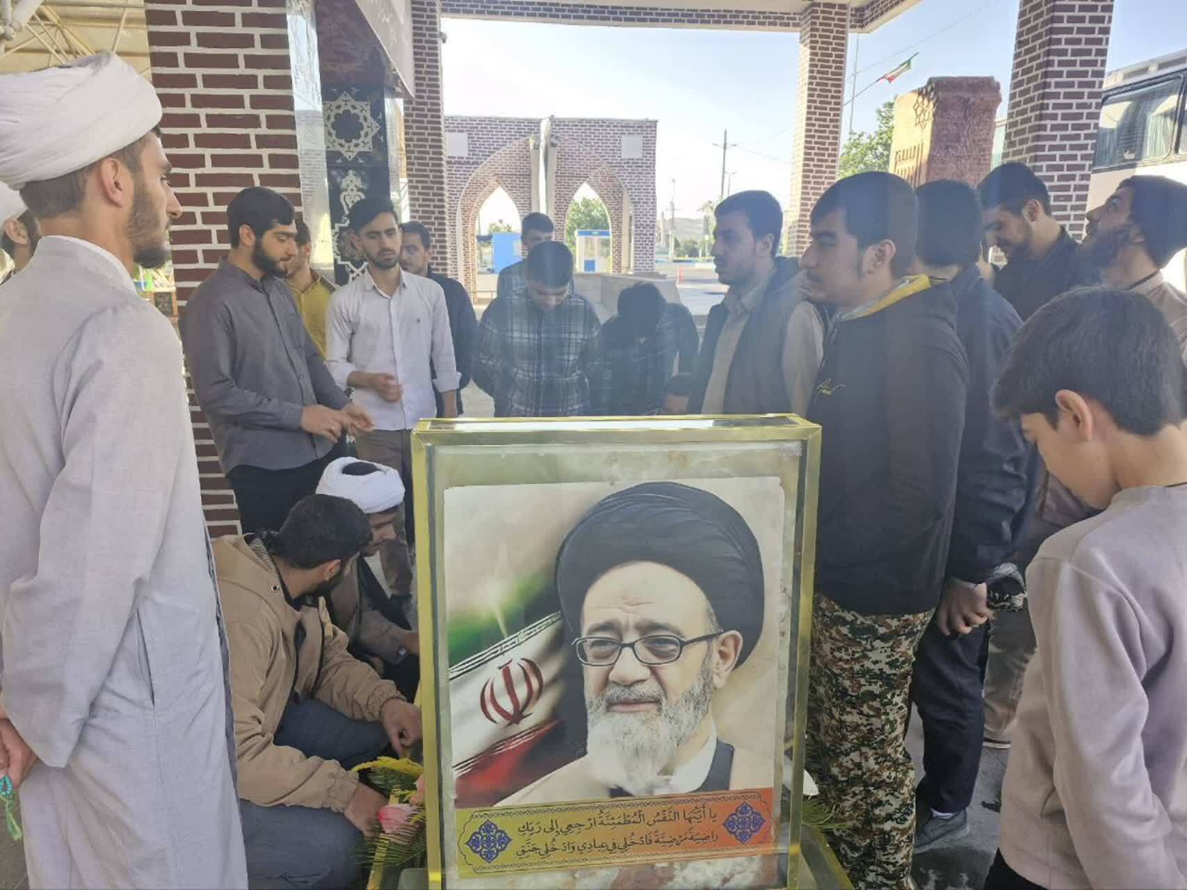 اردوی یک‌روزه طلاب مرند به یاد شهدای خدمت برگزار شد