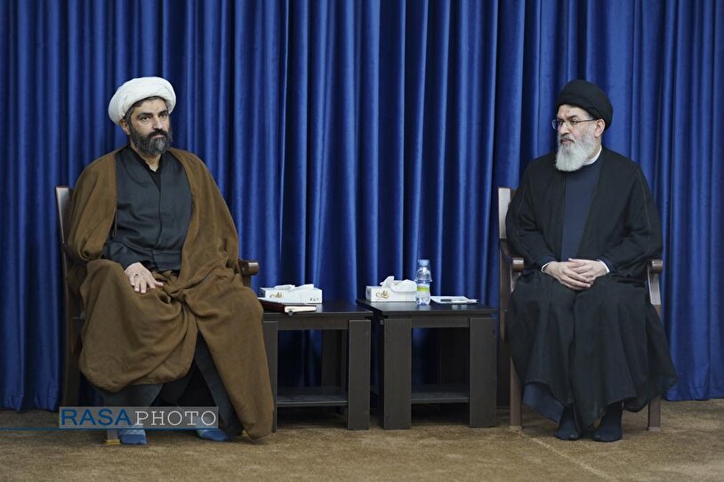 دیدار مدیرعامل  و دبیران خبرگزاری رسا با حجت‌الاسلام والمسلمین سیدهاشم الحیدری از فرماندهان جبهه مقاومت
