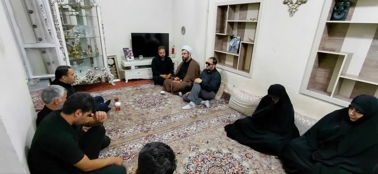دیدار صمیمانه دبیر ستاد امر به معروف با خانواده معظم شهدا+ عکس