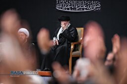 مراسم عزاداری شب عاشورای حسینی (علیه‌السلام) با حضور رهبر انقلاب