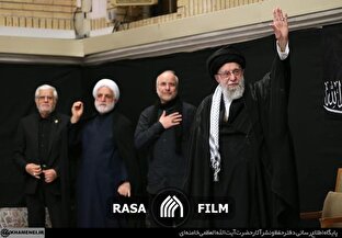 لحظه ورود رهبر معظم انقلاب به حسینیه امام خمینی