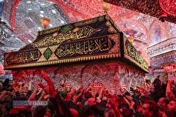 أَیْنَ الطّالِبُ بِدَمِ الْمَقْتُولِ بِکَرْبَلاءَ