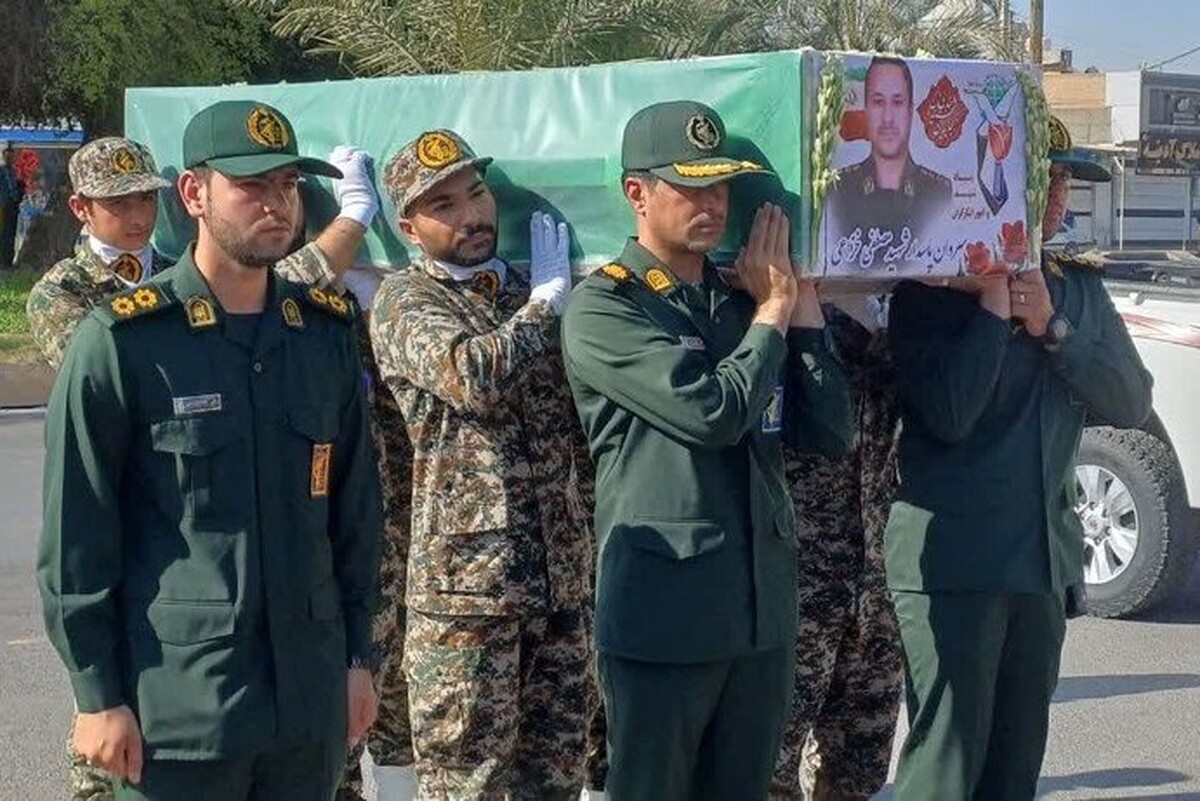 تدفین شهید راه قدس «مصطفی خزاعی» در شهرستان دزفول+ تصاویر
