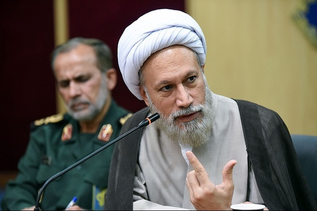 سردار غیب پرور از زمره «شهیدان زنده» انقلاب بود