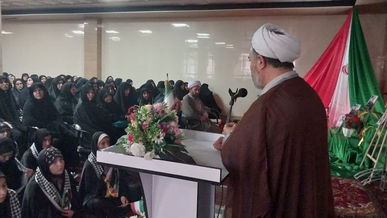 گرامیداشت شهدای اقتدار و هفته عفاف و حجاب در مراغه