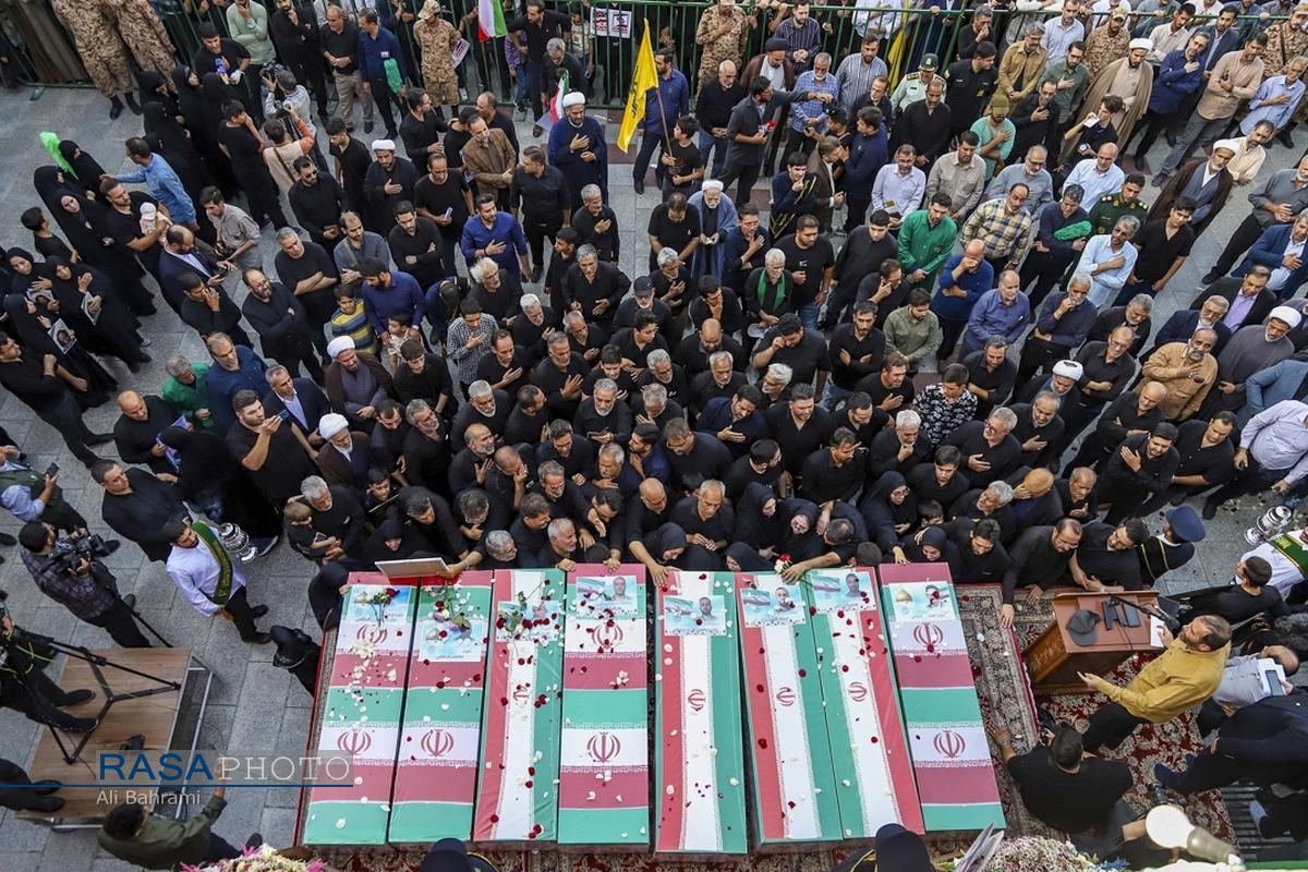 تجمع حمایت از عملیات بشارت فتح و تشییع شهدای حمله رژیم صهیونیستی در قم