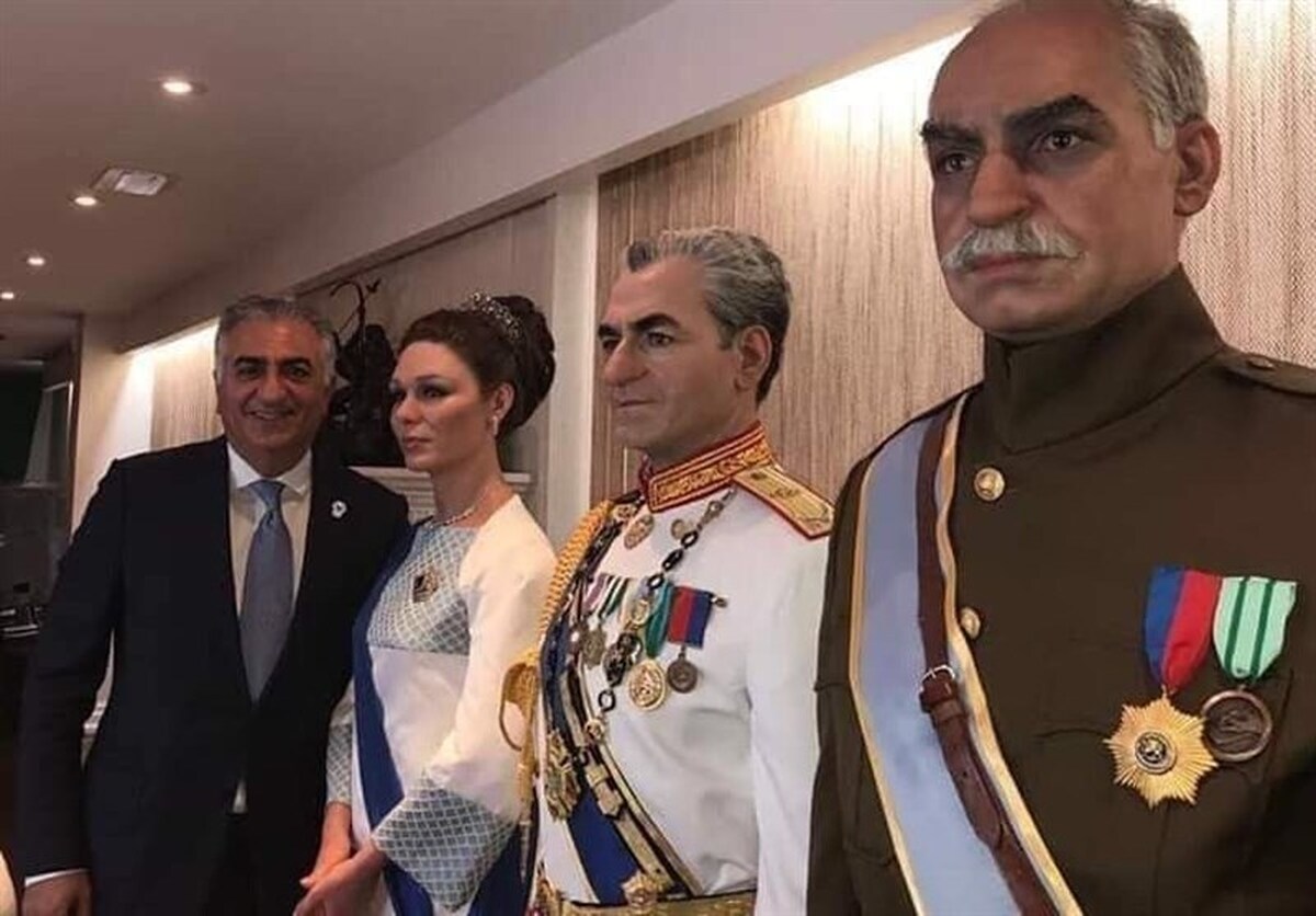 پهلوی‌ها، گاو شیر ده صهیونیسم
