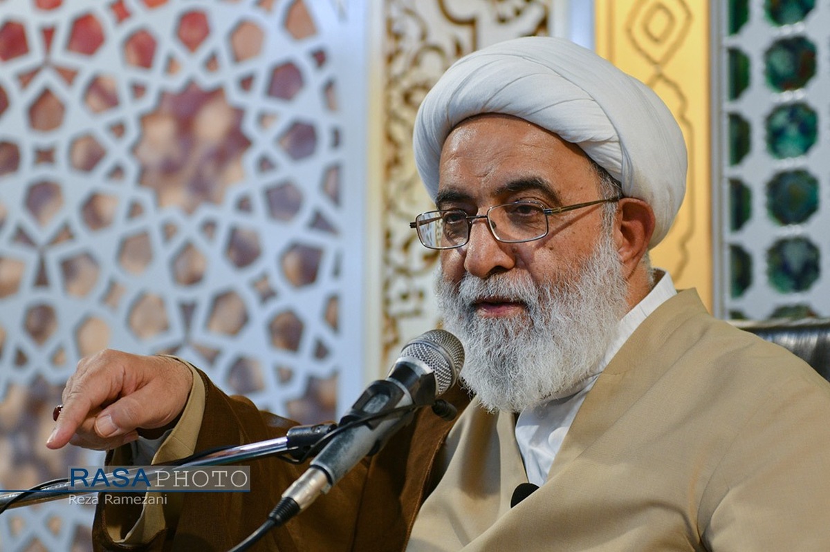 پالایش ضمیر از رذائل، هدف اساسی آموزههای اخلاقی است