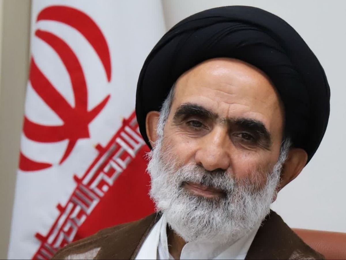 راه تحقق پیام رهبری، جهاد مؤمنانه و انسجام ملی است