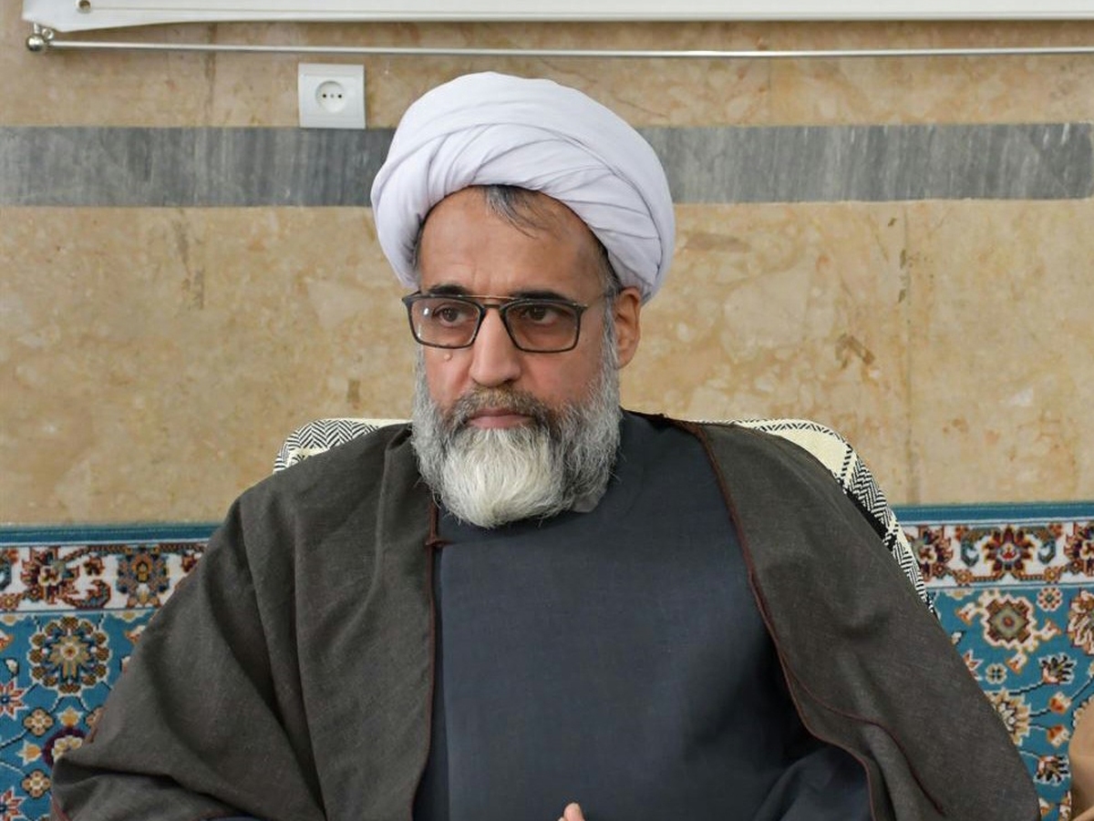 بازگشت به اصل اسلام راستین راه برون رفت مسلمین از تروریسم