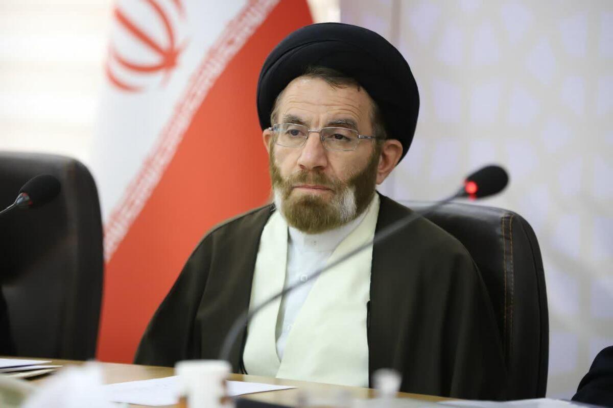 مدرسه‌سازی از مصادیق بارز احسان و نیکوکاری است

 