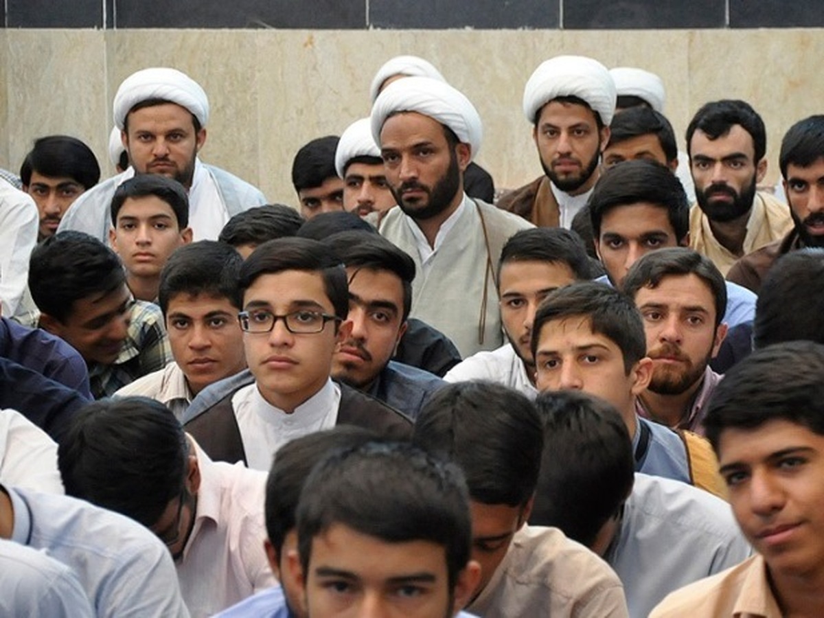 طنین دوباره علم و معنویت در کوچههای طلبگی