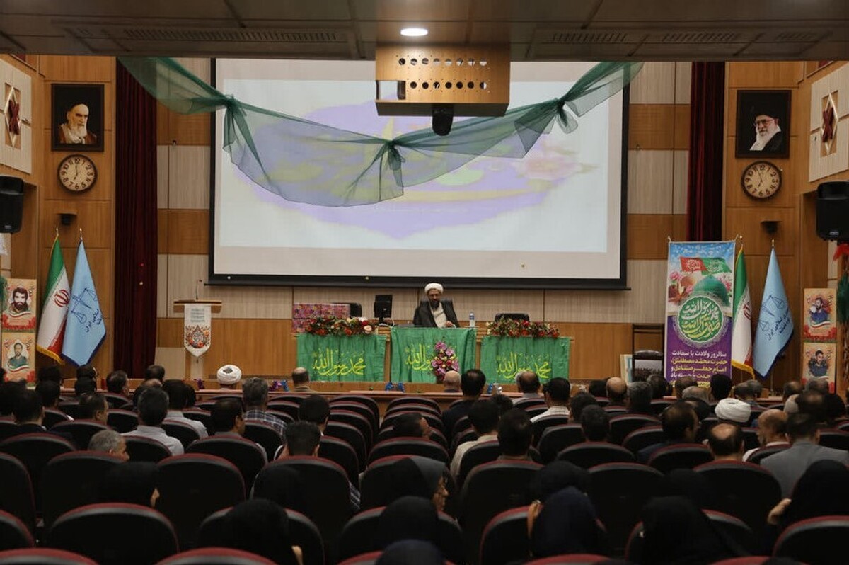 الگوگیری از سبک زندگی پیامبر ضامن موفقیت در زندگی است