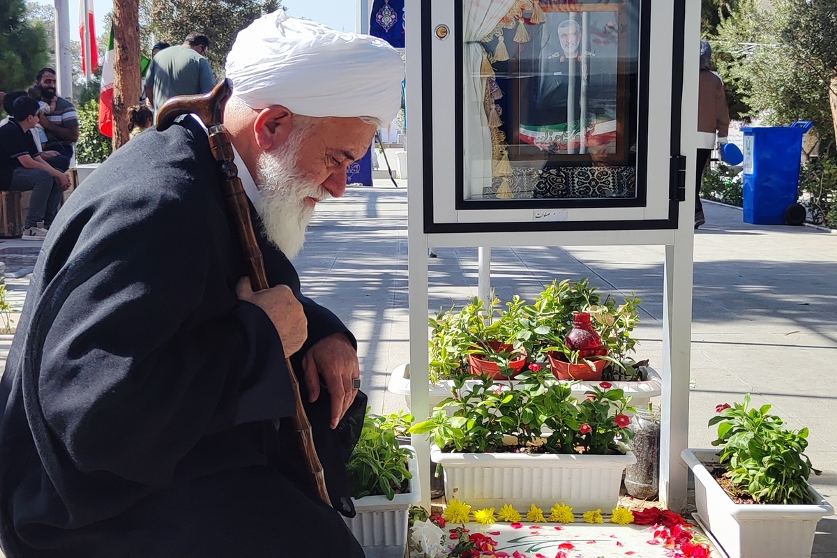 تجلیل از حماسه‌سازان جنگ تحمیلی ۱۲ روزه
